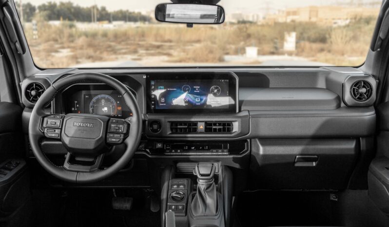 
								2027 Toyota Land Cruiser FJ 2.7L AT Petrol (Green-Black) full									
