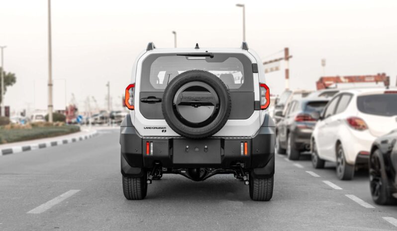 
								2027 Toyota Land Cruiser FJ 2.7L AT Petrol (White-Black) full									