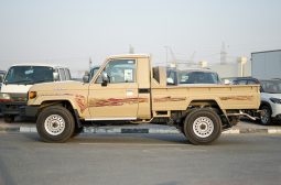 
										2025 Toyota Land Cruiser LC 79 4.0L AT Petrol Basic (Beige) full									