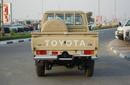 
										2025 Toyota Land Cruiser LC 79 4.0L AT Petrol Basic (Beige) full									