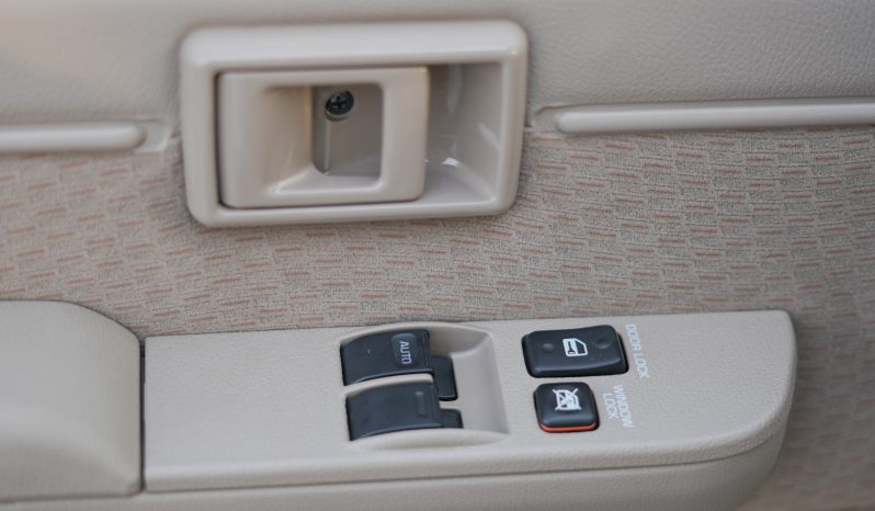 
								2025 Toyota Land Cruiser LC 79 4.0L AT Petrol Basic (Beige) full									