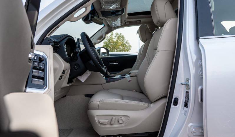 
								2026 Toyota Land Cruiser 300 VXR 3.5L AT Hybrid full									
