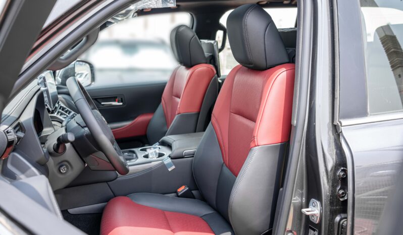 
								2026 Toyota Land Cruiser VXR 3.5L AT Hybrid (Gray-Red) full									