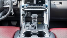 
2026 Toyota Land Cruiser VXR 3.5L Twin Turbo AT Petrol (Gray) full									