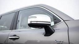 
2026 Toyota Land Cruiser 300 VXR 3.5L AT Hybrid (Bronze) full									