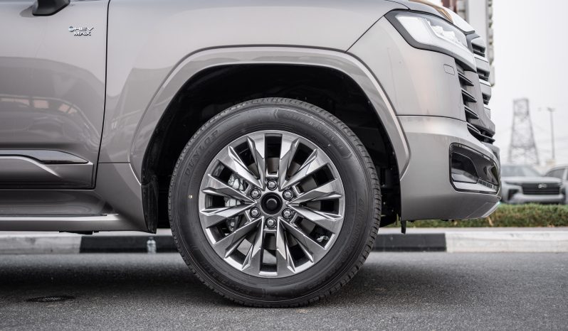 
2026 Toyota Land Cruiser 300 VXR 3.5L AT Hybrid (Bronze) full									