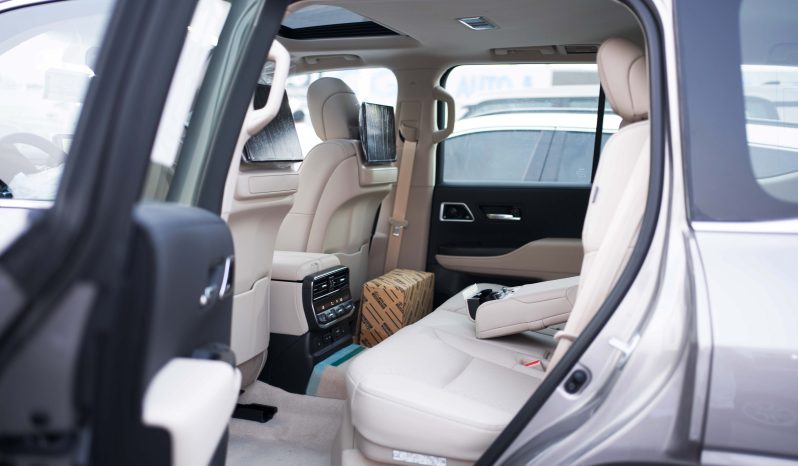 
2026 Toyota Land Cruiser 300 VXR 3.5L AT Hybrid (Bronze) full									