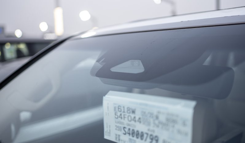 
2026 Toyota Land Cruiser 300 VXR 3.5L AT Hybrid (Bronze) full									