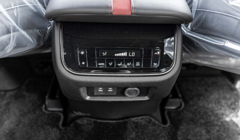 
								2026 Nissan Patrol Nismo 3.5L AT Petrol (Gray) full									
