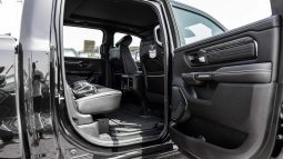 
2025 RAM 1500 Limited 3.0L AT Petrol full									