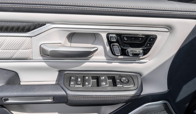 
2025 Ram 1500 Tungsten 3.0L AT Petrol full									