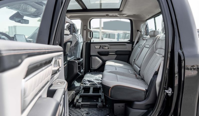 
2025 Ram 1500 Tungsten 3.0L AT Petrol full									