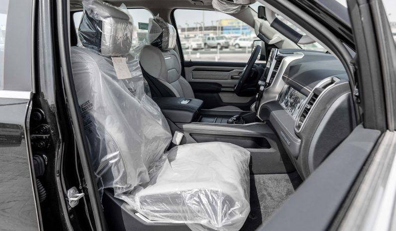 
2025 Ram 1500 Tungsten 3.0L AT Petrol full									