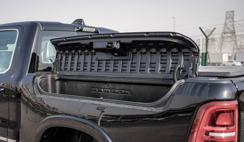 
2025 Ram 1500 Tungsten 3.0L AT Petrol full									