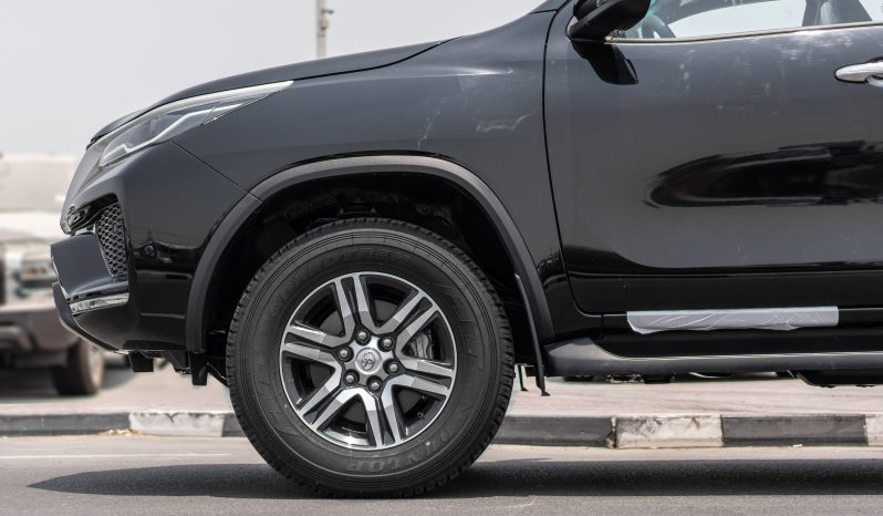 
								2026 Toyota Fortuner 2.7L AT Petrol (Black) full									