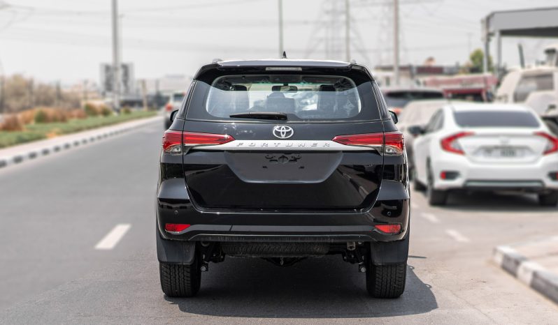 
								2026 Toyota Fortuner 2.7L AT Petrol (Black) full									