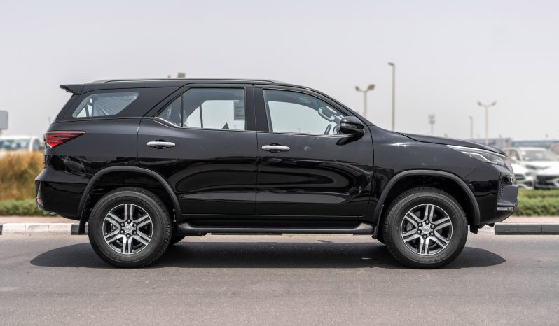 
								2026 Toyota Fortuner 2.7L AT Petrol (Black) full									