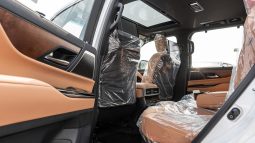 
										2026 Lexus LX600 Signature 3.5L Petrol AT (Wooden Accent) full									