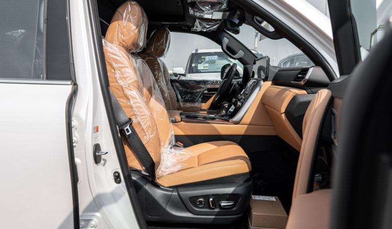 
								2026 Lexus LX600 Signature 3.5L Petrol AT (Wooden Accent) full									
