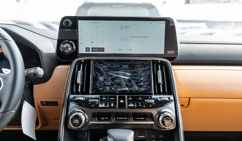 
								2026 Lexus LX600 Signature 3.5L Petrol AT (Wooden Accent) full									