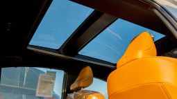 
2025 Toyota Camry Lumiere 2.5L HEV Full option (White) full									