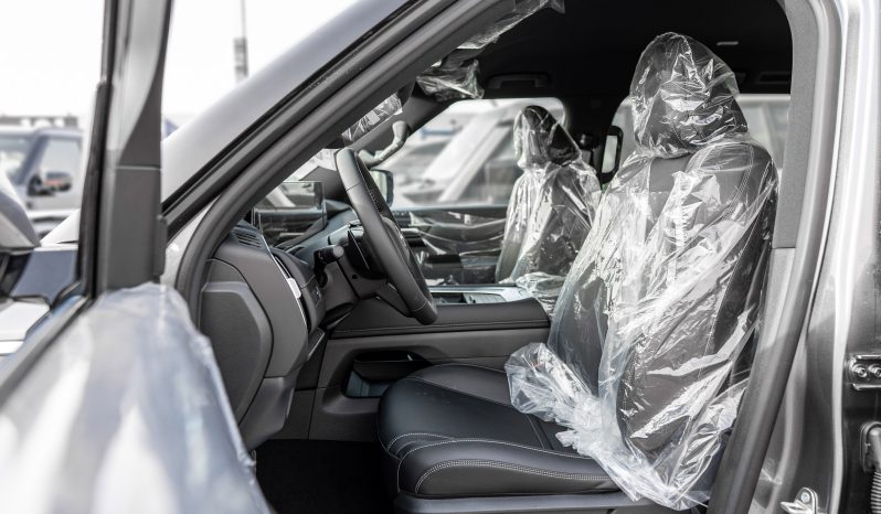 
2026 Nissan Patrol SE T2 3.8L AT Petrol (Gray-Black) full									