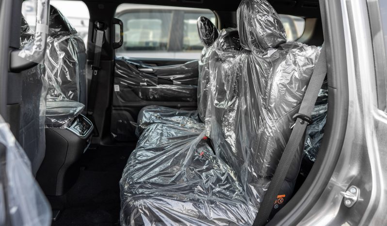 
2026 Nissan Patrol SE T2 3.8L AT Petrol (Gray-Black) full									