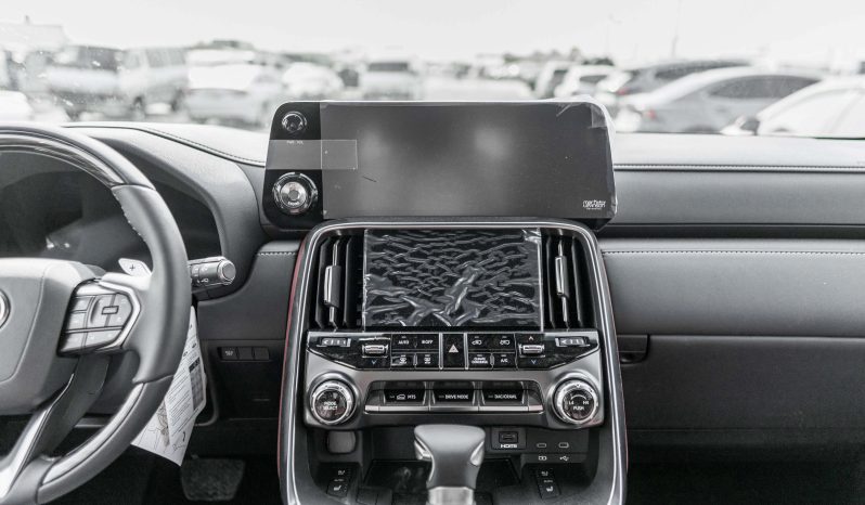 
2026 Lexus LX600 Signature 3.5L AT Petrol (Black-Red) full									