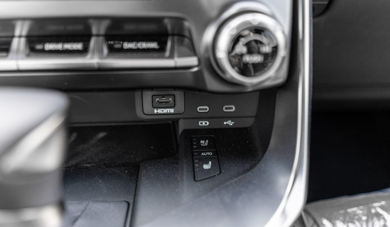 
2026 Lexus LX600 Signature 3.5L AT Petrol (Black-Red) full									