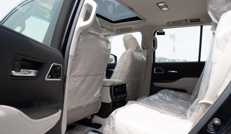 
2026 Toyota Land Cruiser VX 4.0L AT Petrol (Black-Beige) full									