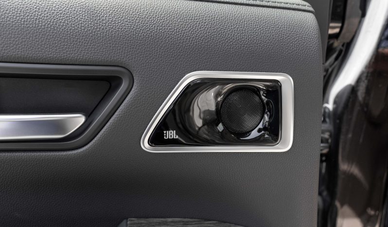 
2026 Toyota Land Cruiser VX 4.0L AT Petrol (Black-Beige) full									