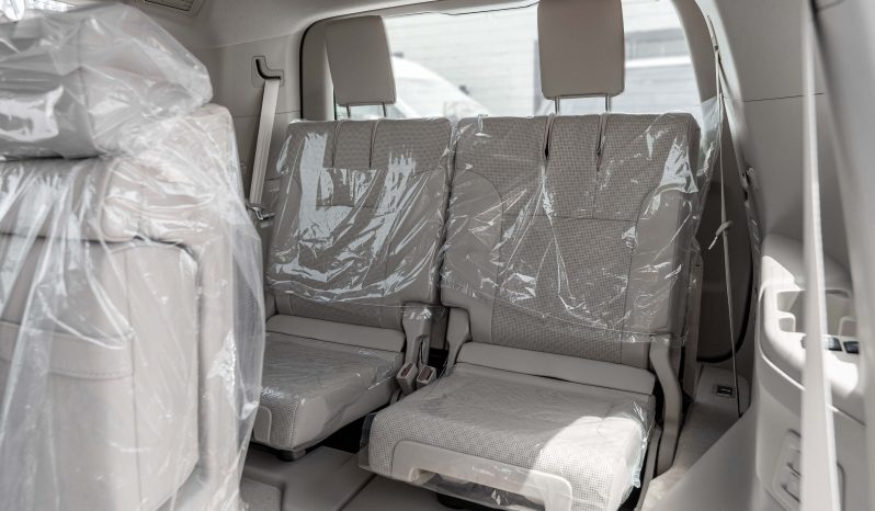 
2026 Toyota Land Cruiser VX 4.0L AT Petrol (Black-Beige) full									