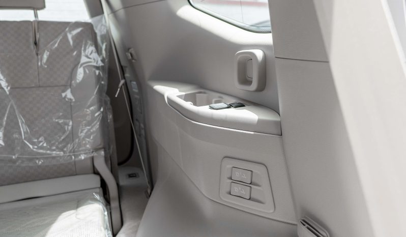 
2026 Toyota Land Cruiser VX 4.0L AT Petrol (Black-Beige) full									