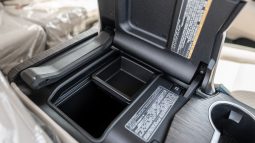 
2026 Toyota Land Cruiser VX 4.0L AT Petrol (Black-Beige) full									