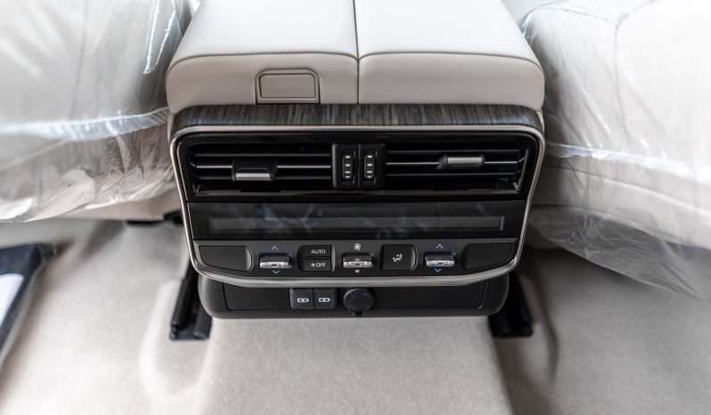 
2026 Toyota Land Cruiser VX 4.0L AT Petrol (Black-Beige) full									