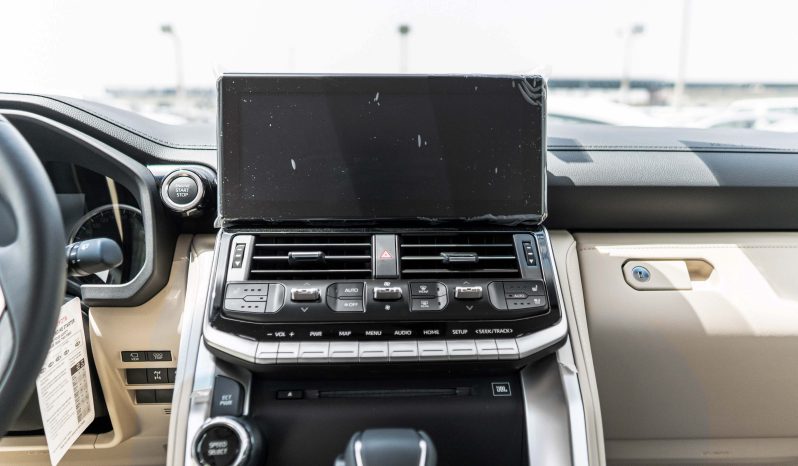 
2026 Toyota Land Cruiser VX 4.0L AT Petrol (Black-Beige) full									