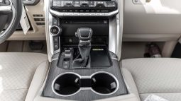 
2026 Toyota Land Cruiser VX 4.0L AT Petrol (Black-Beige) full									