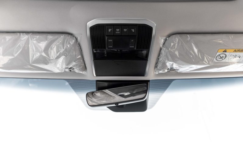 
2026 Toyota Land Cruiser VX 4.0L AT Petrol (Black-Beige) full									