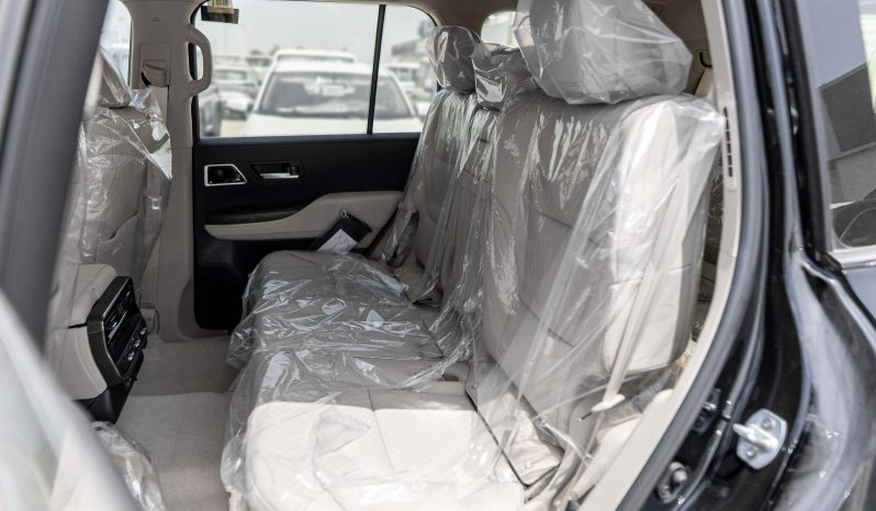 
2026 Toyota Land Cruiser VX 4.0L AT Petrol (Black-Beige) full									