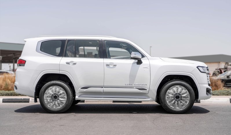 
								2026 Toyota Land Cruiser 300 VXR 3.5L AT Hybrid (White-Red) full									