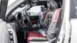 
										2026 Toyota Land Cruiser 300 VXR 3.5L AT Hybrid (White-Red) full									