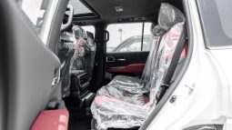 
										2026 Toyota Land Cruiser 300 VXR 3.5L AT Hybrid (White-Red) full									