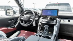 
										2026 Toyota Land Cruiser 300 VXR 3.5L AT Hybrid (White-Red) full									