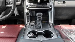 
										2026 Toyota Land Cruiser 300 VXR 3.5L AT Hybrid (White-Red) full									
