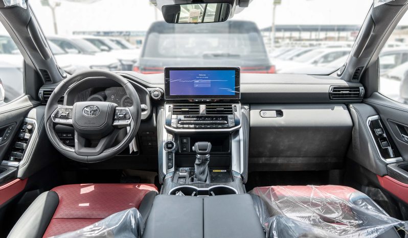
								2026 Toyota Land Cruiser 300 VXR 3.5L AT Hybrid (White-Red) full									