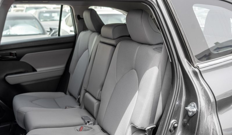 
								2026 Toyota Highlander LE 2.5L AT Hybrid (Gray) full									