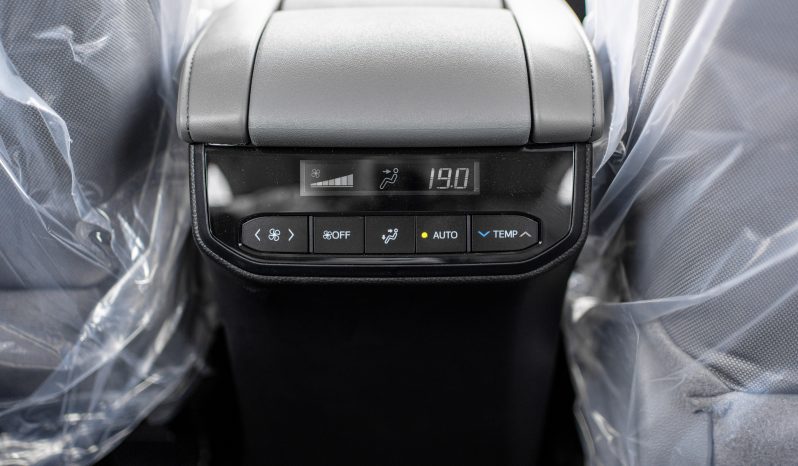 
								2026 Toyota Highlander LE 2.5L AT Hybrid (Silver-Gray) full									