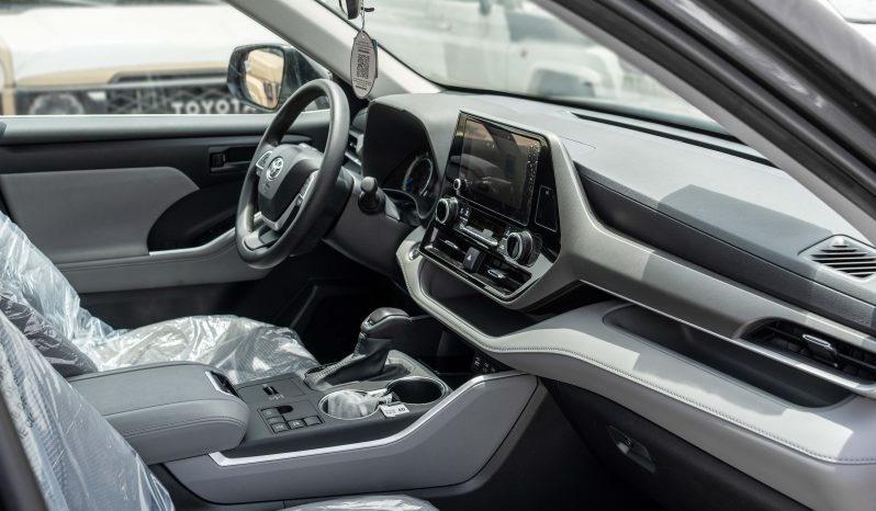 
								2026 Toyota Highlander LE 2.5L AT Hybrid (Gray) full									