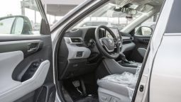 
										2026 Toyota Highlander LE 2.5L AT Hybrid (Silver-Gray) full									