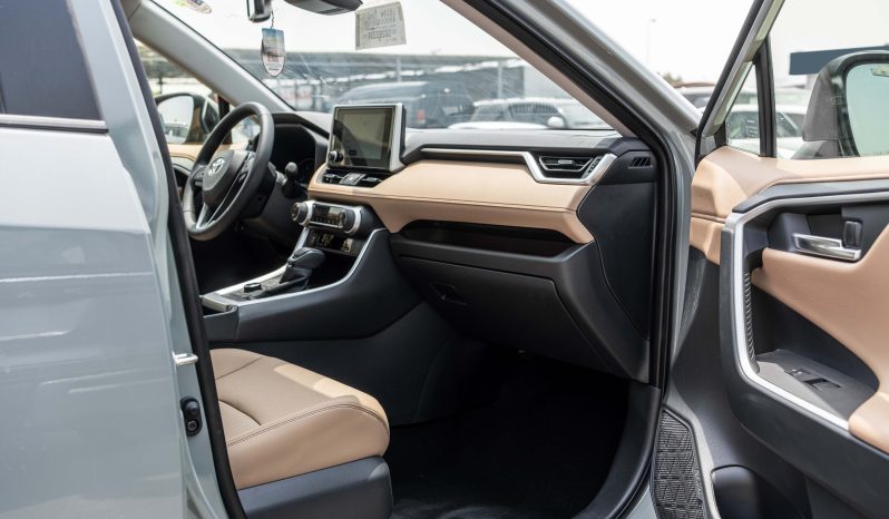 
								2025 Toyota Rav4 Limited 2.5L AWD AT Hybrid (Green-Tan) full									